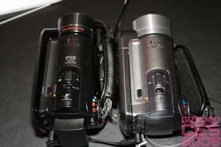 Illustration for article titled Canon's HD Vixia HF10 and HF100 Need No Tape